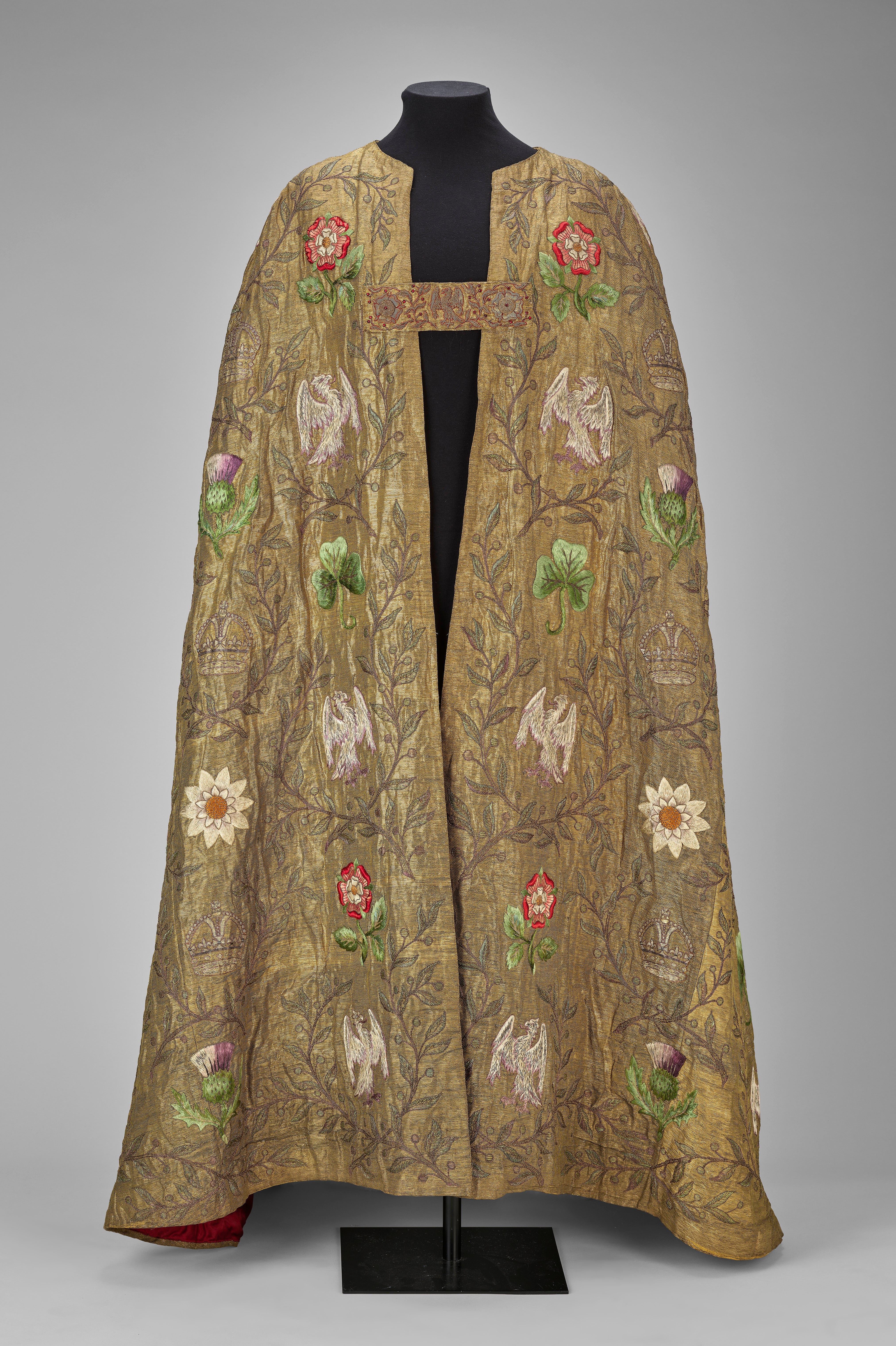From the Queen Mother to Alexander McQueen: Needlework exhibition